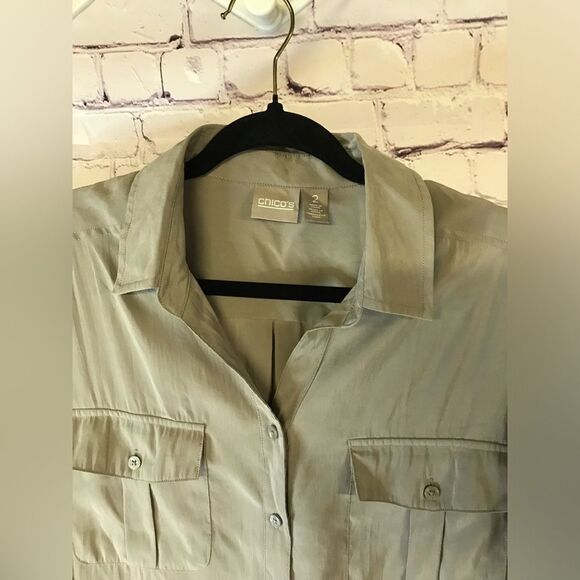Chicos Sand Utility Button Up Shirt Roll Tab Long Sleeve Front Pockets XL - Picture 2 of 9